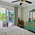 - Spacious Beachside Apartamento Playa Del Cura (Gran Canaria)