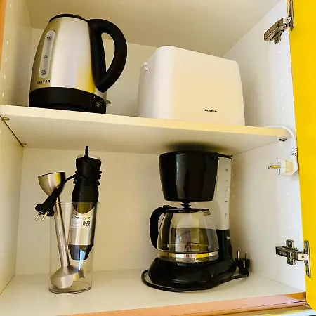 - Spacious Beachside Appartement